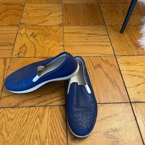 Bottega Veneta size 8 mens skip on shoes for boating, dining and dancing.